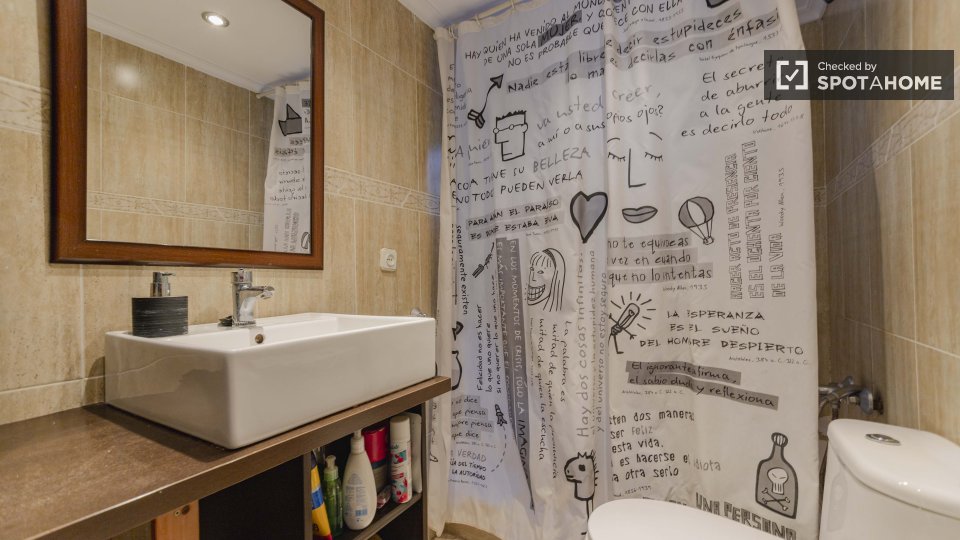 Double room Valencia, 4 beds — photo 19