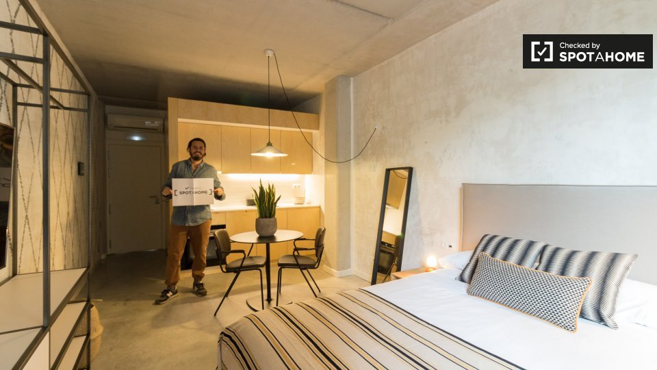 Apartment mono Barcelona, 25m² — photo 3