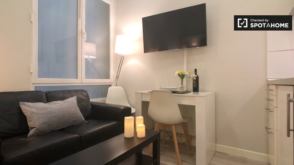Apartment mono Madrid, 35m² — photo 1