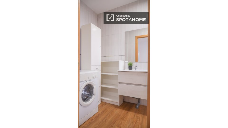 Apartment mono Madrid, 25m² — photo 3
