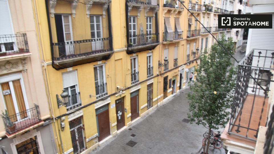 Apartment Valencia, 2 beds — photo 14