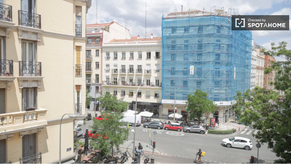 Apartment Madrid, 3 beds, 79m² — photo 14