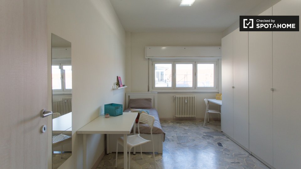 Double room Milan, 6 beds — photo 14