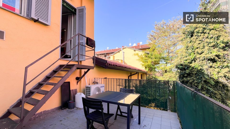Apartment Milan, 1 bed — photo 15