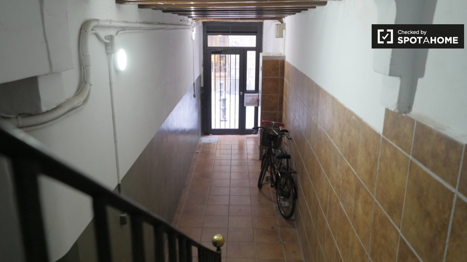 Double room Barcelona, 4 beds — photo 15