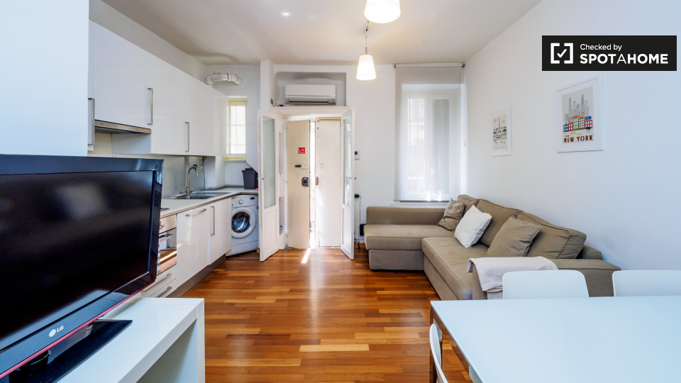 Apartment Milan, 1 bed, 50m² — photo 1