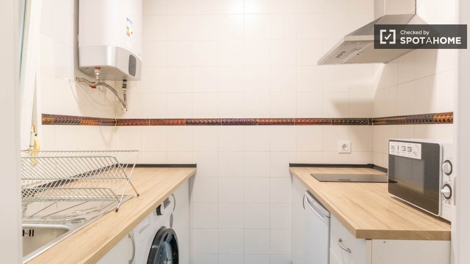 Apartment mono Madrid, 23m² — photo 19