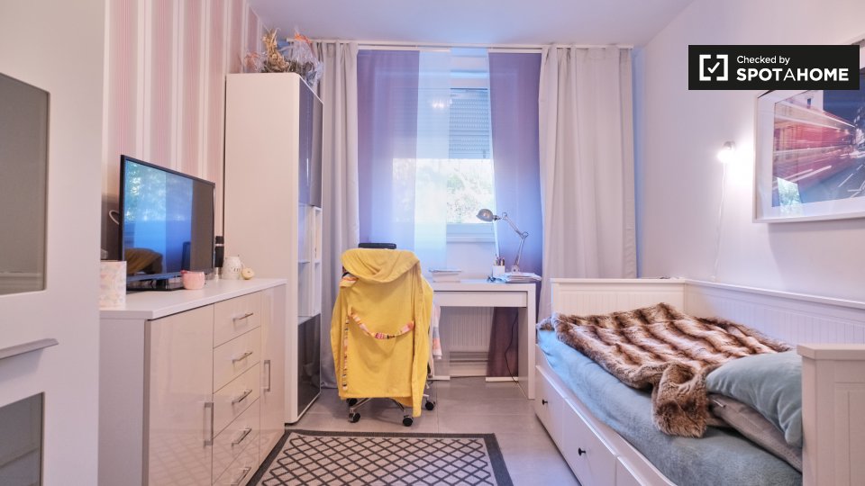 Double room Berlin, 5 beds — photo 5