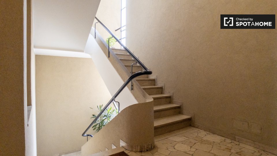 Apartment Milan, 1 bed, 60m² — photo 25