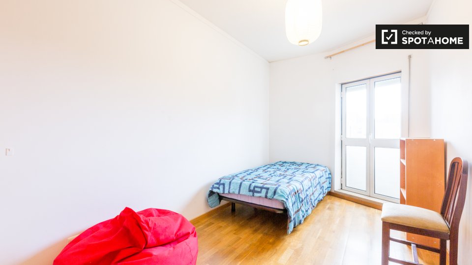 Double room Lisbon, 4 beds — photo 5