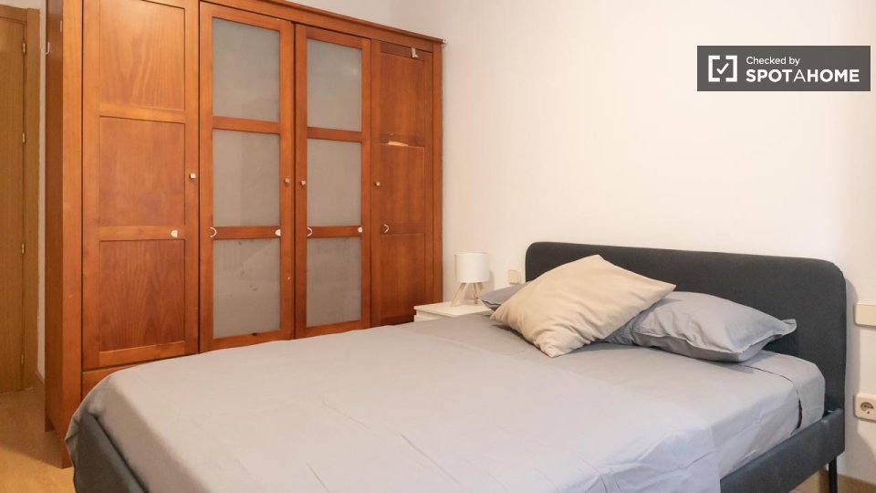 Double room Madrid, 4 beds, 61m² — photo 17