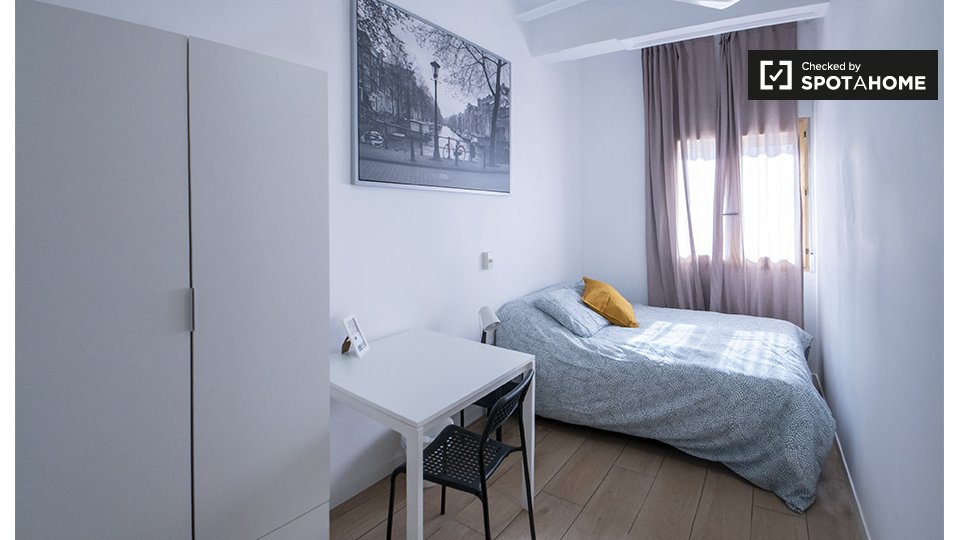 Double room Valencia, 6 beds — photo 8