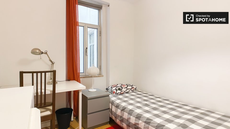 Double room Lisbon, 10 beds — photo 2