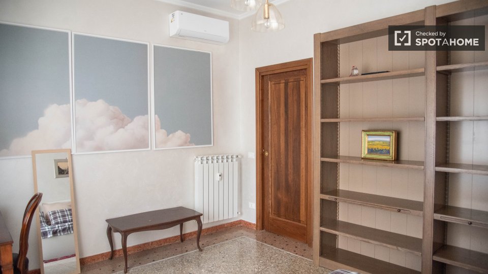 Apartment Rome, 2 beds, 48m² — photo 18