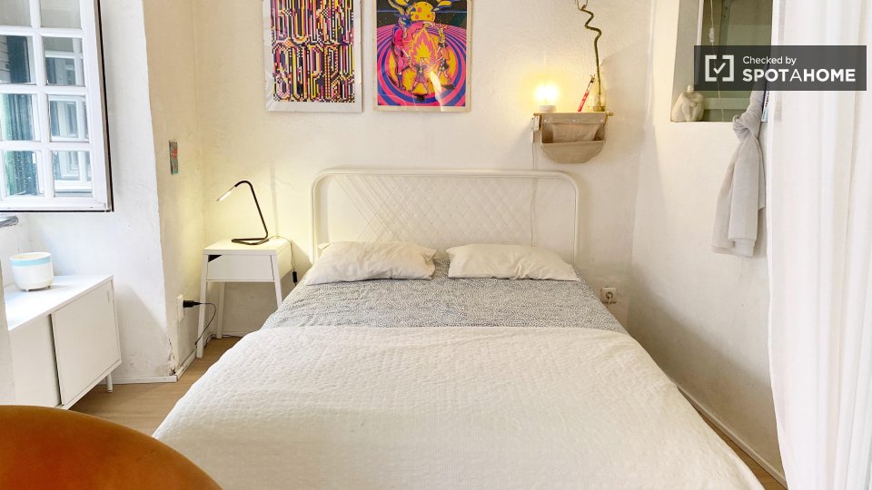 Apartment Lisbon, 1 bed — photo 45