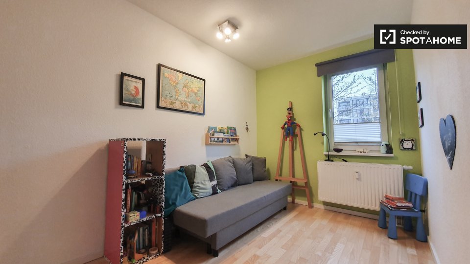 Apartment Berlin, 2 beds, 68m² — photo 3