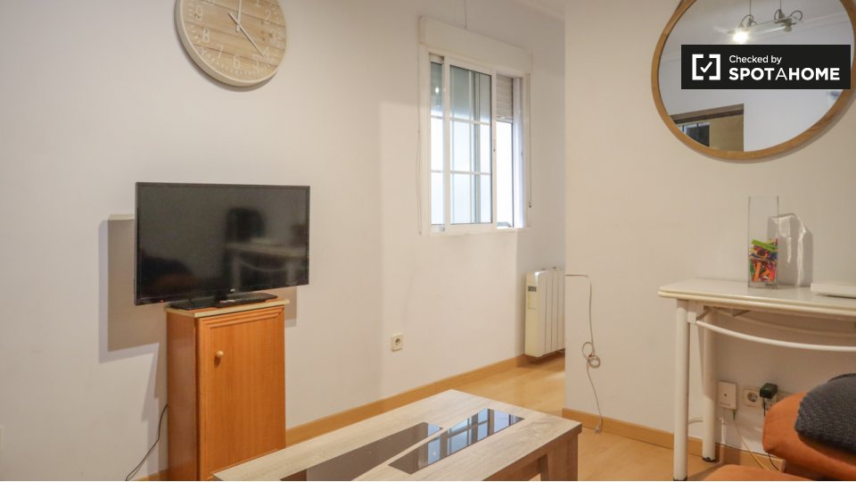 Apartment Madrid, 2 beds, 55m² — photo 3