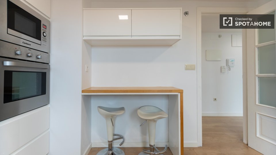 Apartment Valencia, 4 beds, 152m² — photo 3