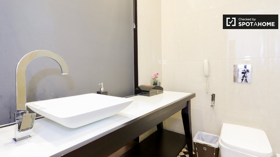 Apartment Barcelona, 2 beds — photo 12