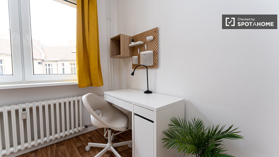 Double room Berlin, 3 beds, 56m² — photo 10
