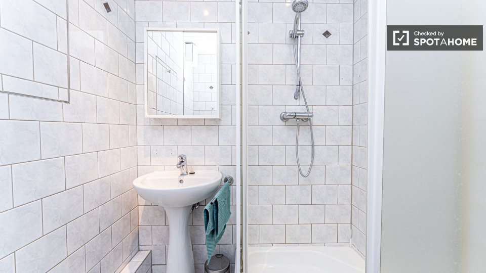 Double room Berlin, 7 beds, 115m² — photo 4