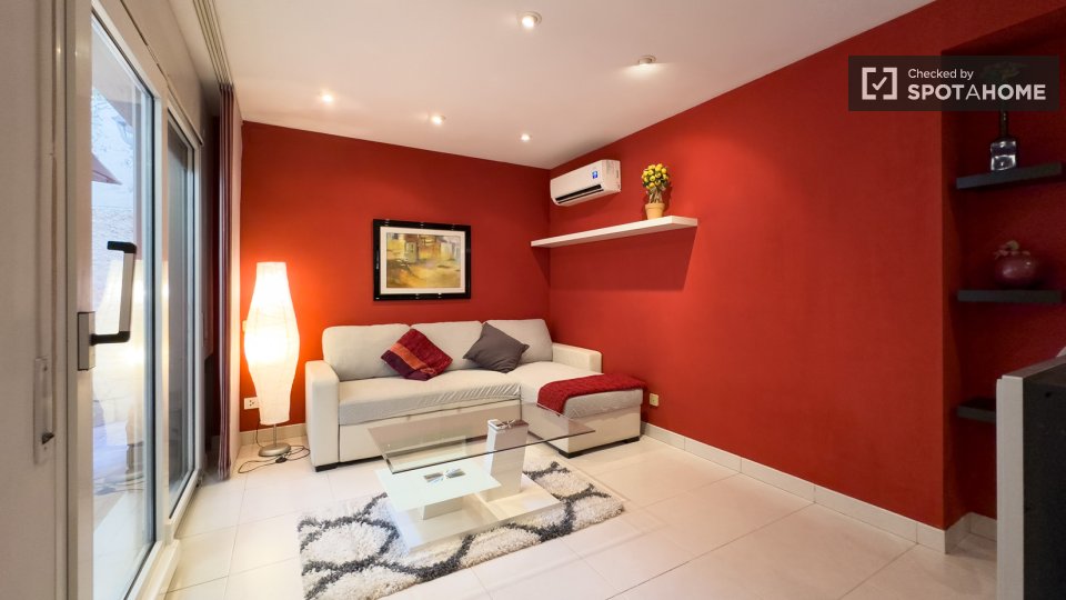 Apartment Barcelona, 2 beds — photo 4