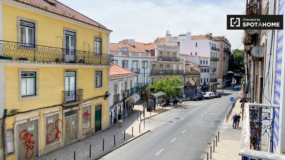 Apartment Lisbon, 1 bed — photo 12
