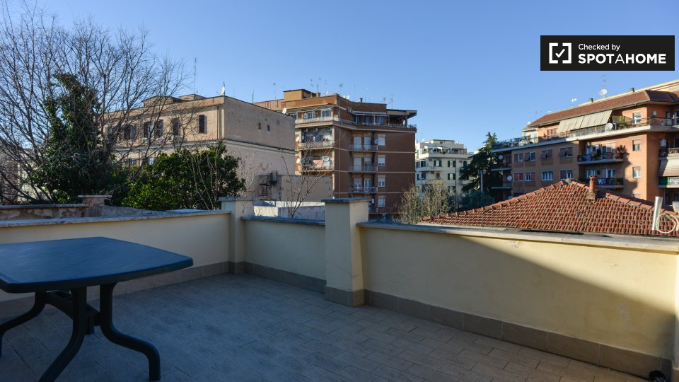 Double room Rome, 5 beds — photo 6