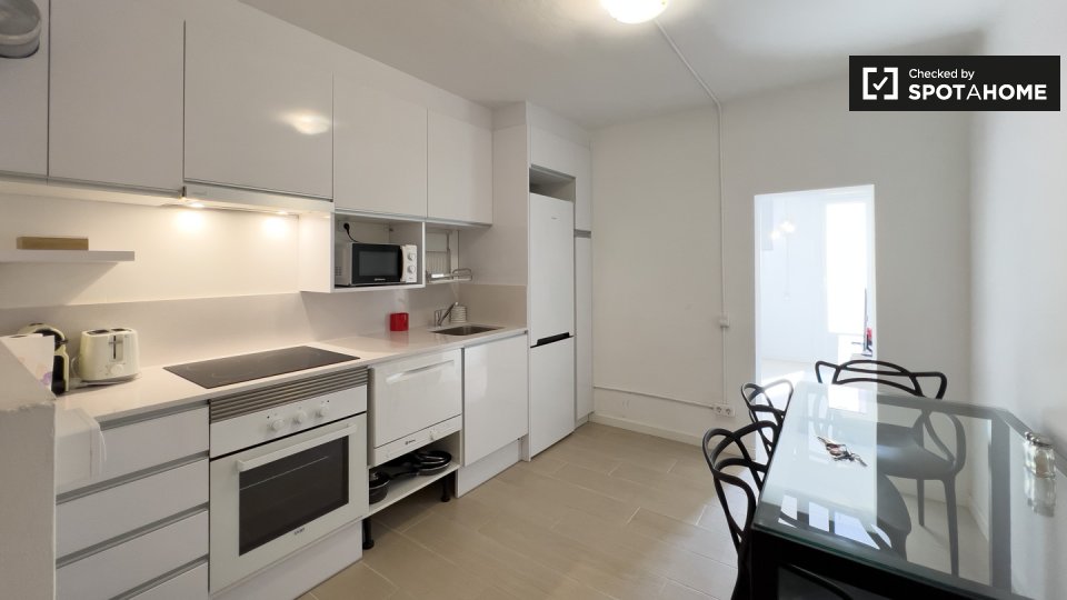 Apartment Barcelona, 1 bed, 65m² — photo 15
