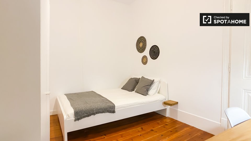 Double room Lisbon, 7 beds — photo 3