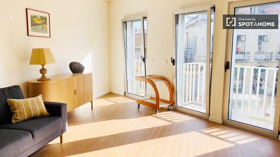 Apartment Lisbon, 1 bed — photo 1