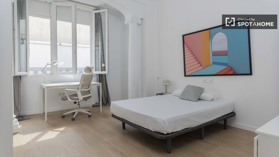 Double room Valencia, 5 beds — photo 4