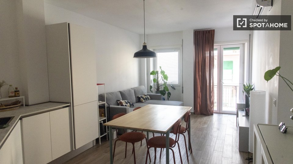 Apartment Rome, 1 bed — photo 17