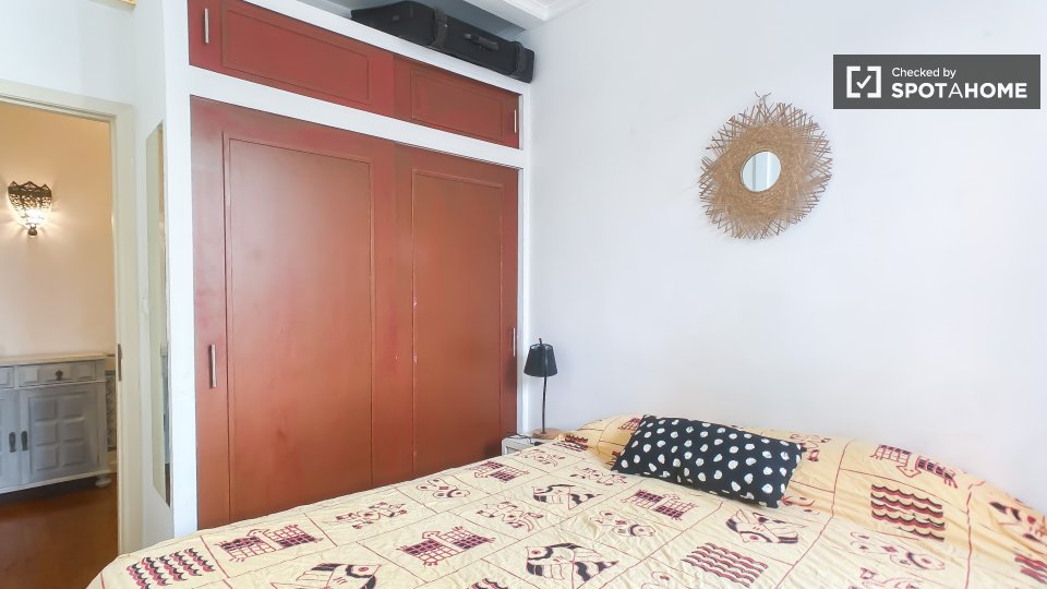 Apartment Lisbon, 1 bed, 65m² — photo 13