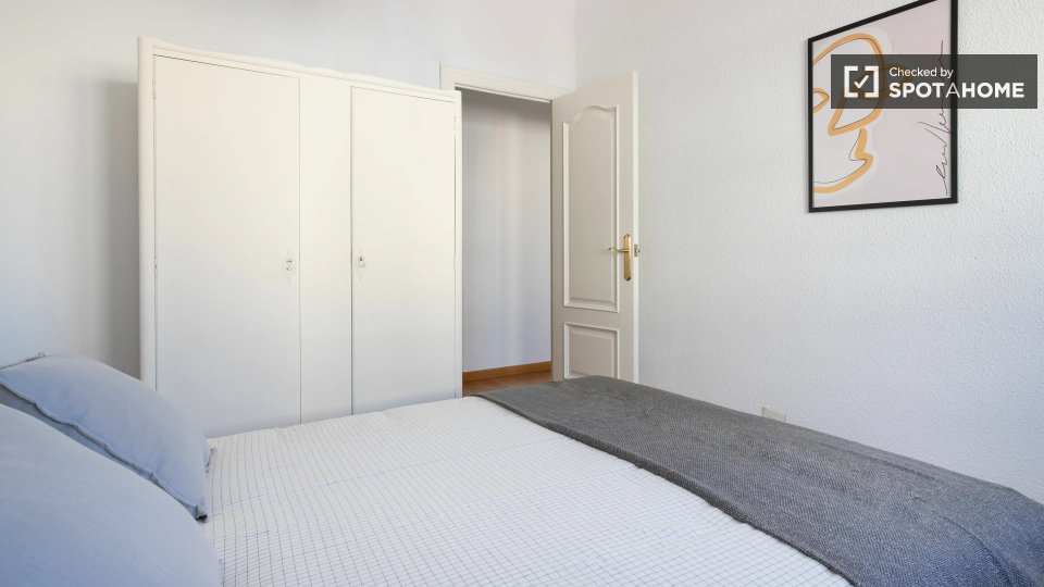 Double room Alicante, 4 beds — photo 2