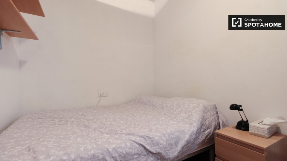 Double room Barcelona, 4 beds, 105m² — photo 1