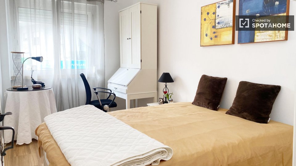 Apartment Lisbon, 2 beds — photo 23
