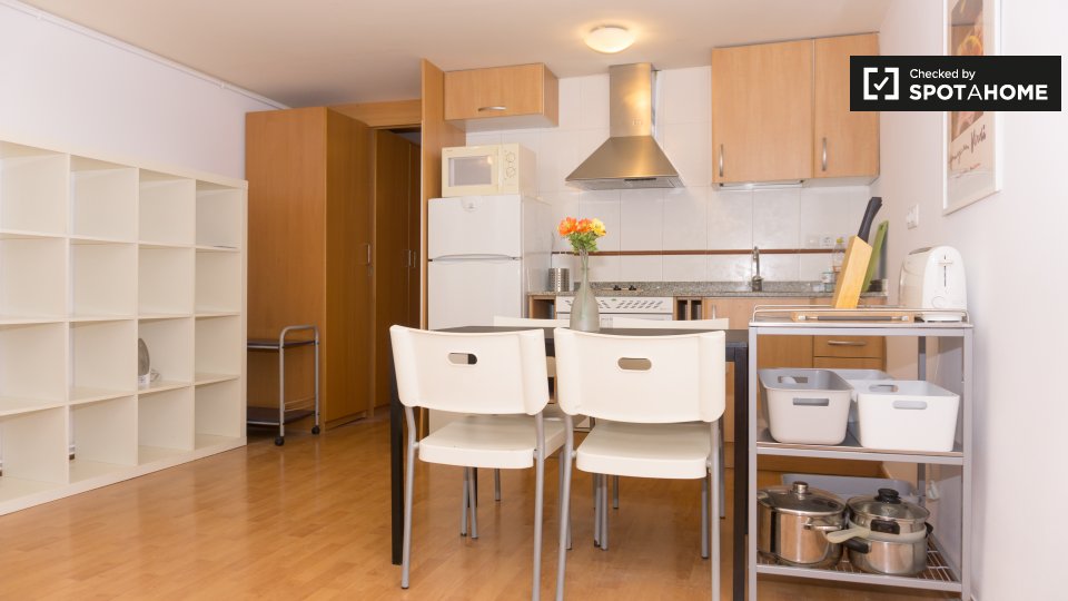 Apartment Barcelona, 1 bed, 40m² — photo 9