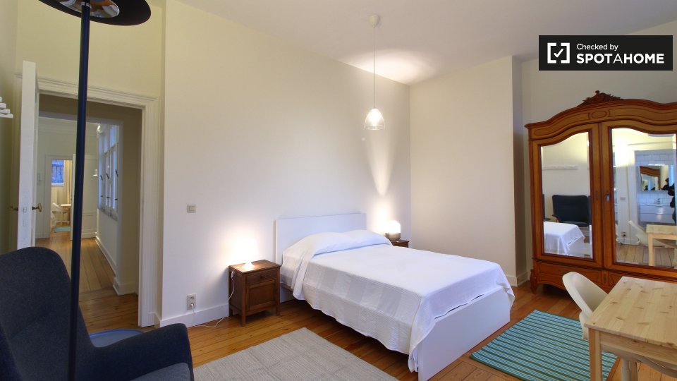 Double room Brussels, 11 beds, 750m² — photo 3