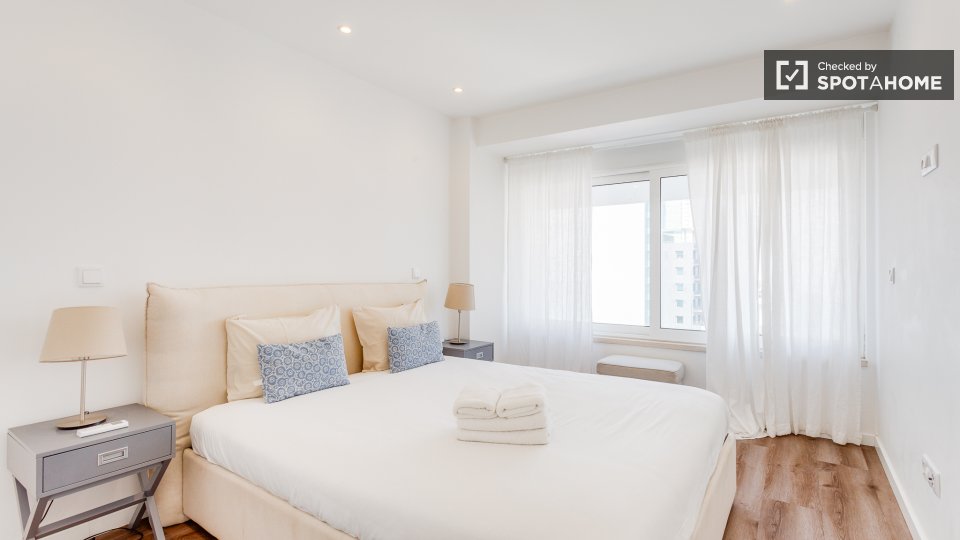 Apartment Lisbon, 1 bed — photo 58