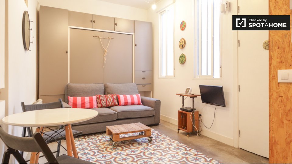 Apartment mono Madrid, 28m² — photo 1