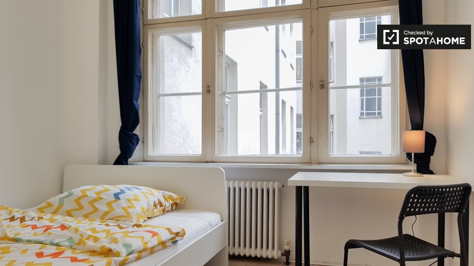 Double room Berlin, 8 beds — photo 3