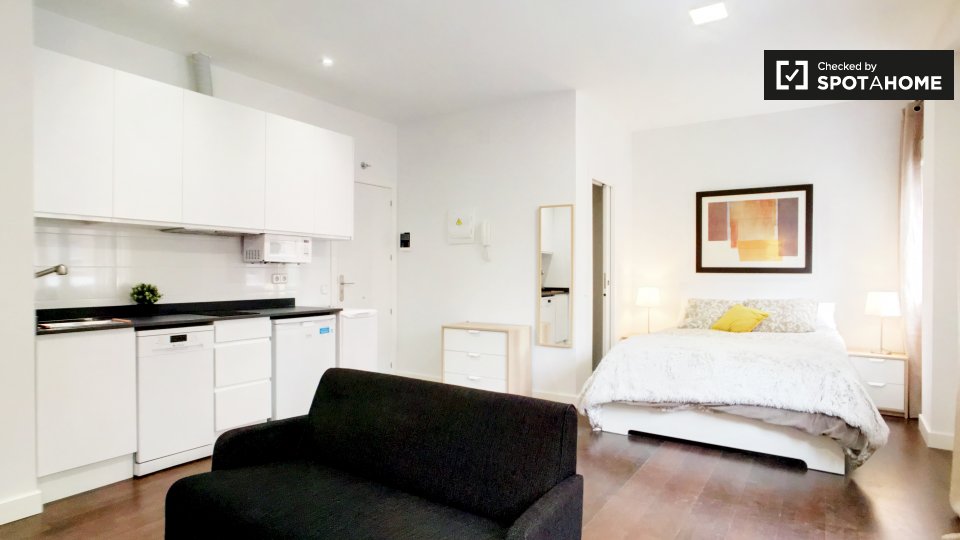 Apartment mono Madrid, 38m² — photo 1