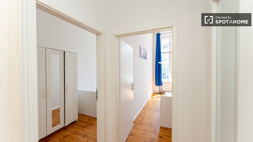 Double room Berlin, 2 beds — photo 11