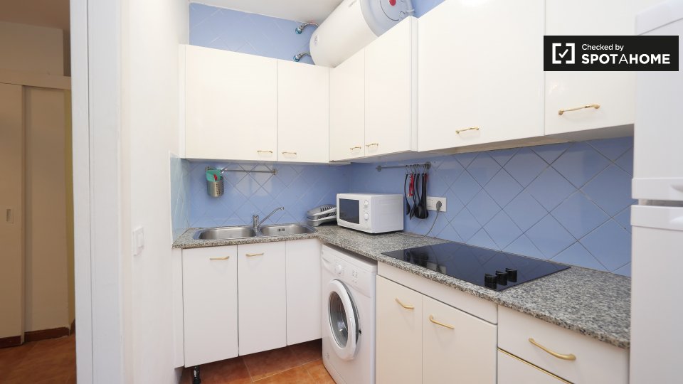 Double room Barcelona, 2 beds, 50m² — photo 9