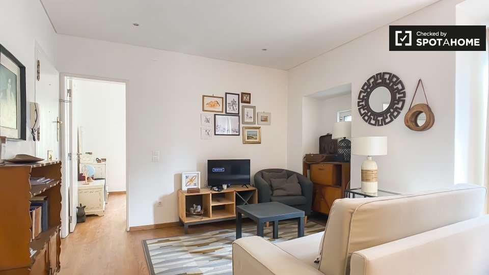 Apartment Lisbon, 1 bed, 45m² — photo 3