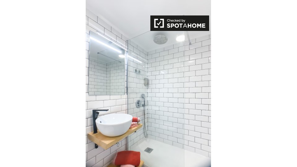 Apartment mono Lisbon, 50m² — photo 14
