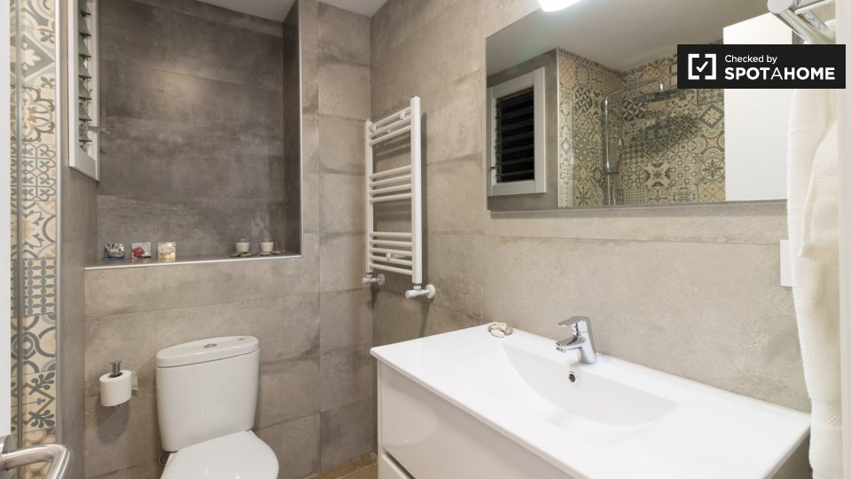 Double room Barcelona, 4 beds — photo 4