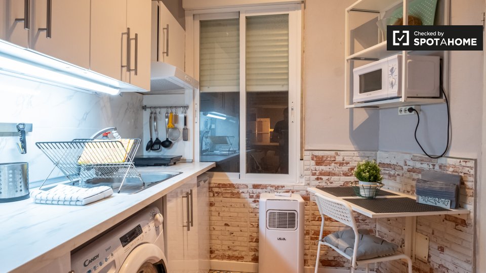 Apartment mono Madrid, 18m² — photo 7