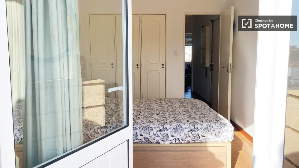 Apartment mono Lisbon, 55m² — photo 35